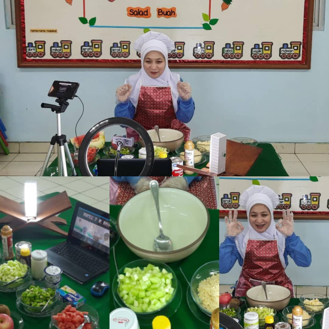 Cooking Session “Salad Buah”